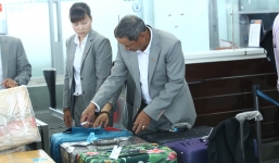 HLV Mai Đức Chung tiết lộ lời dặn đặc biệt của vợ trước khi lên đường dự World Cup 2023