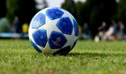 Champions League lại đổi luật, hàng loạt ông lớn châu Âu hưởng lợi lớn