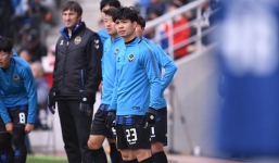 HLV Incheon United tiết lộ điểm yếu khiến Công Phượng phải ngồi dự bị