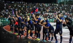 Campuchia tham vọng vươn lên ngang hàng với ĐT Việt Nam 