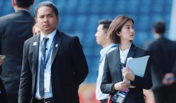 Dân mạng phát sốt vì vẻ đẹp 'nghiêng nước nghiêng thành' của nữ điều phối viên King's Cup 