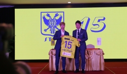 Công Phượng chính thức ký hợp đồng lịch sử, trở thành cầu thủ đắt giá nhất Việt Nam