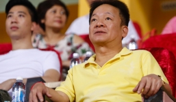 Bầu Hiển và lời phản pháo đầy khôn ngoan trước phát ngôn '5 đánh 1' từ bầu Đức