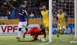 Kết quả V.League vòng 15: HAGL thua tan tác, Hà Nội FC mất ngôi đầu bảng