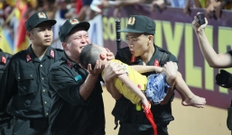 Cậu bé tự 'nuốt lưỡi' được chiến sĩ CSCĐ đưa đi cấp cứu giờ ra sao?