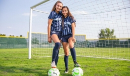 Phục vụ giấc mơ World Cup, ĐT nữ Việt Nam thử việc 2 cầu thủ Việt kiều