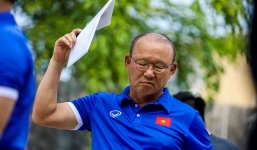 ĐT Việt Nam đấu Thái Lan: HLV Park Hang Seo thiếu nhiều trụ cột trong ngày đầu tập trung