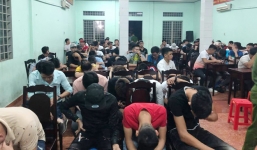 Công an triệt phá động lắc, gần 150 thanh niên phê ma túy trong quán bar 