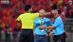 HLV Park Hang Seo có thể bị tước quyền chỉ đạo trong trận đấu gặp Thái Lan 