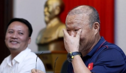 HLV Park Hang Seo xúc động chia sẻ: 'Tôi phải đáp lại tình cảm của NHM Việt Nam'