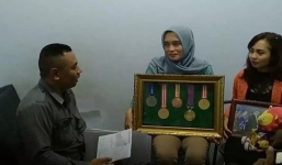 Nữ VĐV Indonesia bị loại khỏi SEA Games vì bị nghi đi chơi đêm, không còn là trinh nữ 