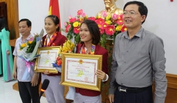 Nữ VĐV phải thở oxy khi về đích tại SEA Games 30 nhận số tiền thưởng lớn chưa từng có 