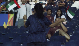 CĐV Thái Lan lớn tiếng chế nhạo: 'U23 Việt Nam chỉ biết dựng xe bus' 