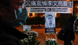 Gia đình bác sĩ đầu tiên phát hiện virus corona được bồi thường 2,7 tỷ đồng 