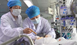 Bé gái 3 tháng tuổi nhiễm virus corona đã có kết quả âm tính, sức khỏe tiến triển tốt 