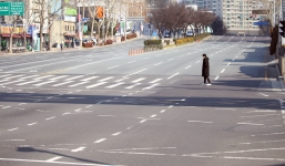 Sau Vũ Hán, đến lượt Hàn Quốc xuất hiện 'thành phố ma' vì virus corona