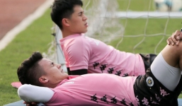 Quang Hải, Công Phượng và dàn cầu thủ Việt trước nguy cơ 'ngồi chơi xơi nước' tới tháng 5