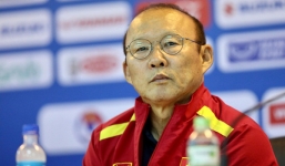 LĐBĐ Việt Nam nói điều bất ngờ về dự định giảm lương HLV Park Hang Seo 