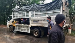15 người trốn trong thùng xe tải, né chốt kiểm dịch để đi đám ma