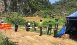 Sau chưa đầy 24 giờ, thị trấn Đồng Văn được dỡ phong tỏa