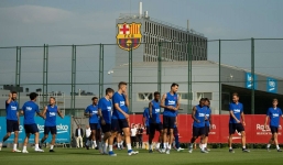 Bóng đá Đức và Tây Ban Nha ấn định ngày trở lại 