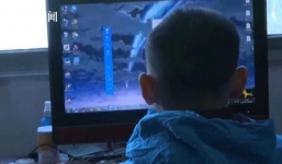 Ủng hộ hết mình vì streamer, cháu lỡ tay 'đốt' sạch tiền tiết kiệm của ông bà