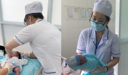 Bé trai mới sinh được 1 giờ, chưa cắt rốn đã bị vứt bỏ trong túi nilon