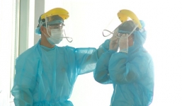 BV 199 Đà Nẵng quá tải, hàng trăm tình nguyện viên sẵn sàng lên tuyến đầu chống dịch 