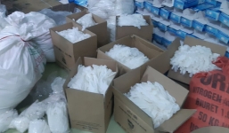 Phát hiện hàng chục tấn găng tay y tế đã qua sử dụng được tái chế để bán ra thị trường