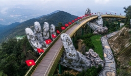 Chủ tịch Đà Nẵng viết tâm thư cảm ơn người dân, mời du khách quay lại thành phố sau dịch COVID-19