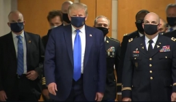 Tổng thống Trump và Phu nhân dương tính với COVID-19