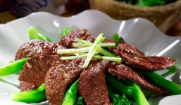 Bộ phận bị tố cáo mang nhiều độc nhất của con lợn không ngờ lại đem đến công dụng tuyệt vời cho sức khỏe