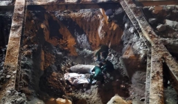 Hà Nội: Phát hiện quả bom lớn ở công trình xây dựng, khoanh vùng phong tỏa cả khu phố 