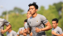 Đoàn Văn Hậu méo mặt vì vận đen đeo bám, hai cầu thủ ĐT Việt Nam từ chối sang Bồ Đào Nha