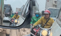 Tự Long bị 'team qua đường' zoom cận cảnh gương mặt khó ở, dân mạng đề nghị đóng phạt vì không đeo khẩu trang