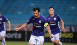 Văn Quyết đoạt Quả bóng Vàng: Fan bóng đá nhận xét không xứng vì không vô địch V.League? 