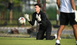 Zidane bị chỉ trích vì thái độ; Đội bóng Nhật Bản từ chối Đặng Văn Lâm  