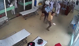 Bị nhắc đeo khẩu trang, bệnh nhân làm náo loạn bệnh viện, đấm cả vào mặt bác sĩ 