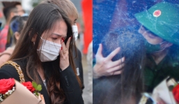 Nữ sinh viên bay từ TP HCM ra Hà Nội, khóc nức nở tiễn người yêu lên đường nhập ngũ 