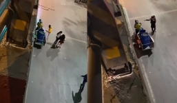 Nhóm 'sửu nhi' nhậu say quậy tung phố, còn lao vào hành hung cả vợ chồng già chở nước gạo mưu sinh