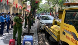 Danh tính tài xế xe Lexus thách thức công an: 'Biết xe này của ai không'