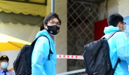 Quá thời hạn 7 ngày cách ly, đội tuyển Việt Nam vẫn chưa thể về nhà vì sự cố bất ngờ