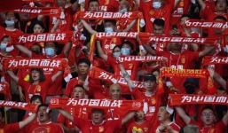 HLV Trung Quốc vui sướng vì gặp Việt Nam, CĐV nước nhà bi quan: 'Để thua vào mồng 1 Tết thì mất mặt lắm'