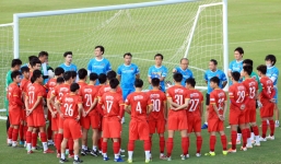 ĐT Việt Nam thắng 6-0 trước ngày lên đường sang Ả Rập Xê Út, HLV Park Hang-seo vẫn loay hoay vá hàng thủ