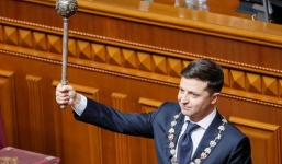 Vừa nhậm chức, tân Tổng thống Ukraine đã giải tán quốc hội