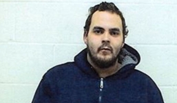 Nghi phạm hứa ra đầu thú nếu ảnh truy nã được 15.000 lượt thích