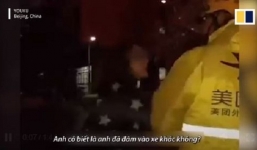 Shipper bị đánh tới tấp vì quệt phải nữ blogger trên đường