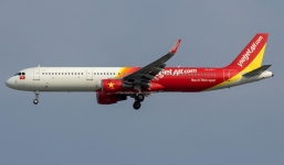 Máy bay Vietjet hạ cánh nhầm đường lăn đang đóng tại sân bay Tân Sơn Nhất