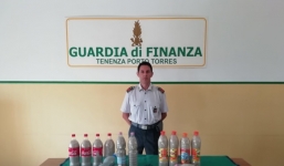 Hai vợ chồng đối diện án tù 6 năm vì trộm cát từ bãi biển