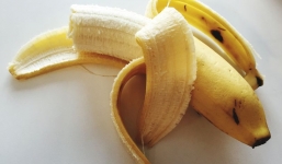 Ăn chuối vào buổi sáng: Lợi bất cập hại